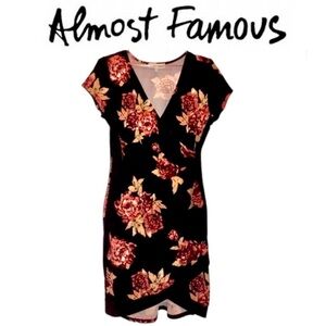 ALMOST FAMOUS black/Floral Pattern faux wrap dress size XL NWT